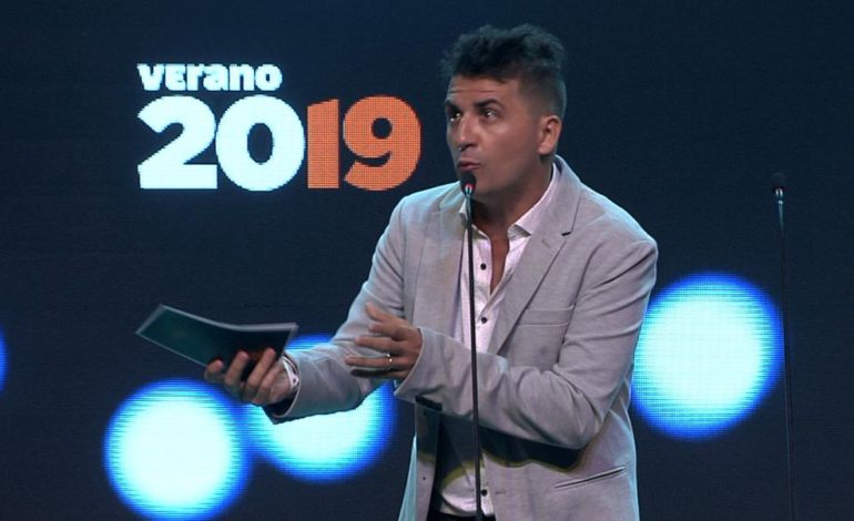 Miguel Martín ganó dos premios Vos y contagió su humor en la ceremonia