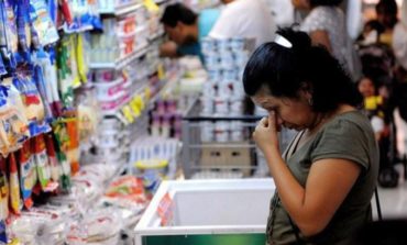 Supermercados y shoppings acumulan 11 meses de caídas en las ventas
