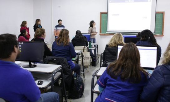 "En Tucumán los alumnos que no se llevan materias terminan las clases el 12 de diciembre"
