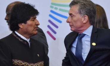 Denuncian a Macri y exfuncionarios por envío de material bélico a Bolivia