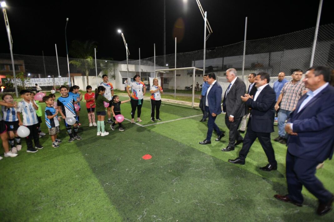 Jaldo encabezó la celebración por los 69 años de municipalización en Simoca