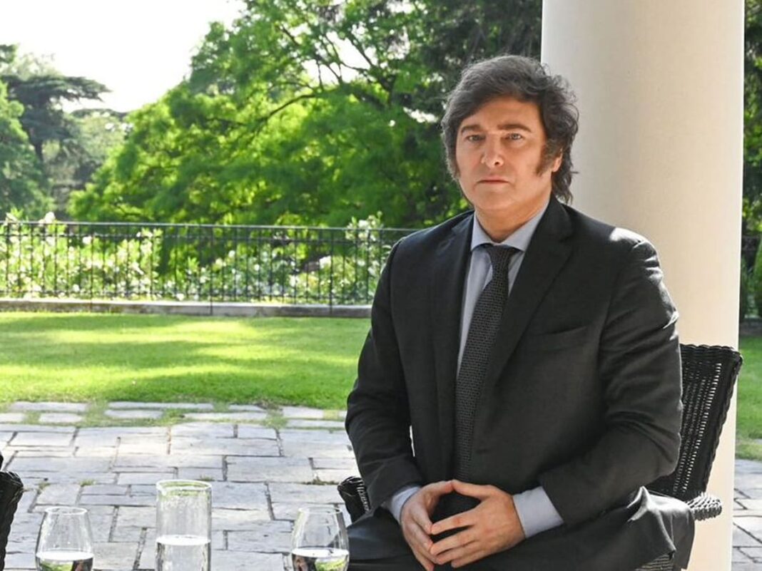 el-presidente-alberto-fernandez-recibe-al-ganador-UGXKFAWX7BAJRK3BABIMHPZF2Y.jpg